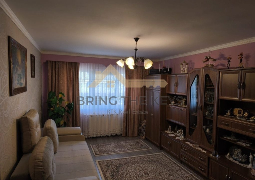 Apartament 2 camere | Decomandat | 49mpu | Etaj 1/4 | Zorilor