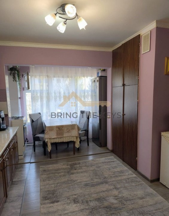 Apartament 2 camere | Decomandat | 49mpu | Etaj 1/4 | Zorilor