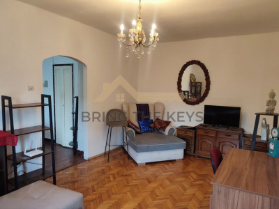 Apartament 2 camere | 45mpu | Etaj 4/5 | Parcare | Zona Str. Horea 