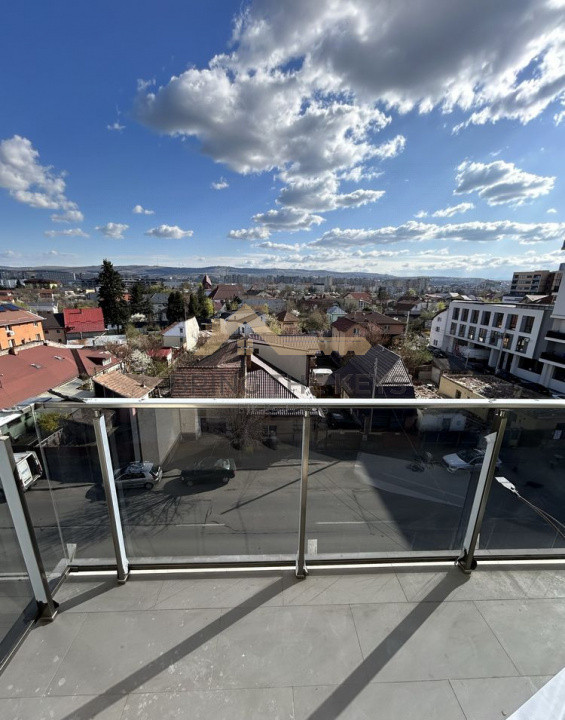 Apartament 3 camere | Semifinisat | 67mpu | Parcare | Zona Bulgaria