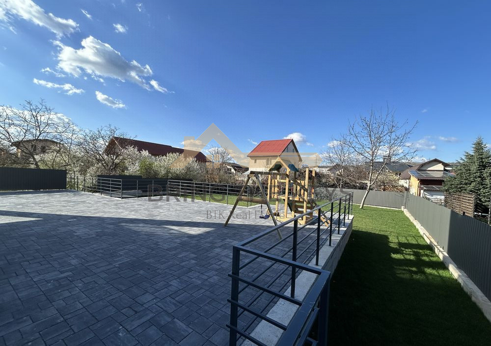 Apartament 3 camere | Semifinisat | 67mpu | Parcare | Zona Bulgaria