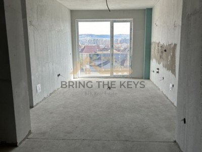 Apartament 3 camere | Semifinisat | 67mpu | Parcare | Zona Bulgaria